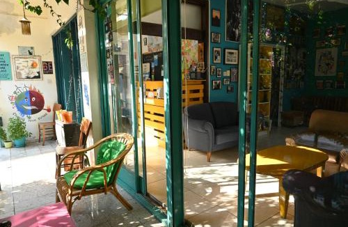 Limassol Hostel | Lemongrass Hostel