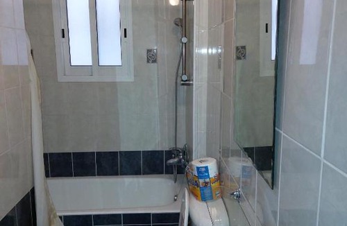Universal Apartment | Limnos Gardens Apartment
