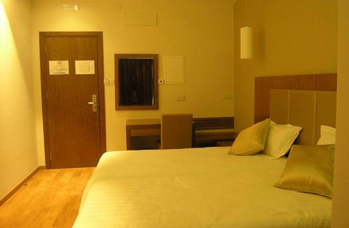 Kyperounta Hotel | Livadia Hotel Kyperounta