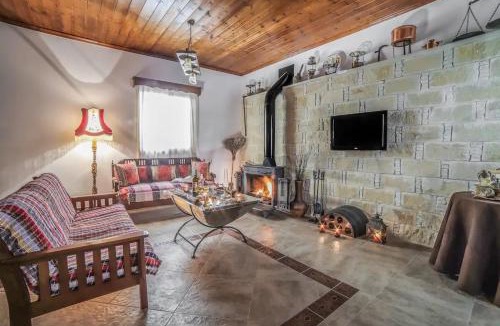 Lofou House | Lofou Traditional House