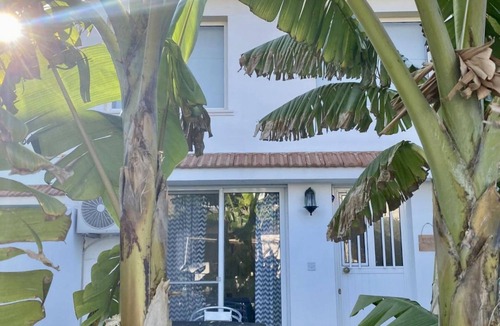 Karavas Villa | Loft with Garden 4 min to Beach in Kyrenia