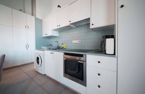 Larnaca City Centre Apartment | Lovely 1BR in Old Town: City Center & 4min to Beach