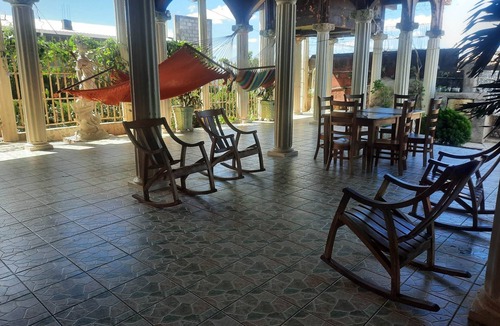 Carazo House | Lovely Seaside Casa in Need of Repairs
