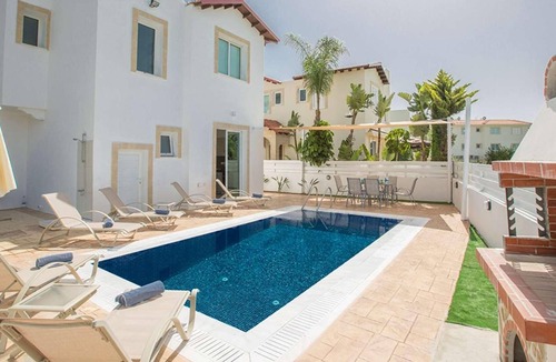 Pernera Villa | Lovely villa perfect for families, great location