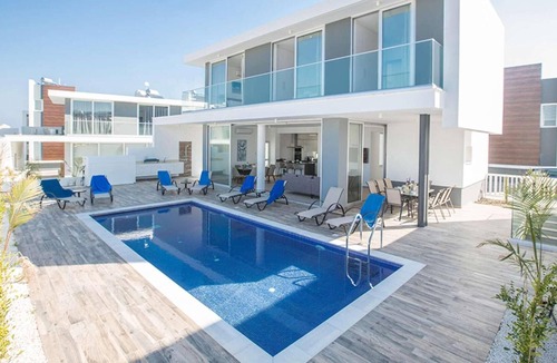 Protaras Villa | Lovely villa perfect for families, great location