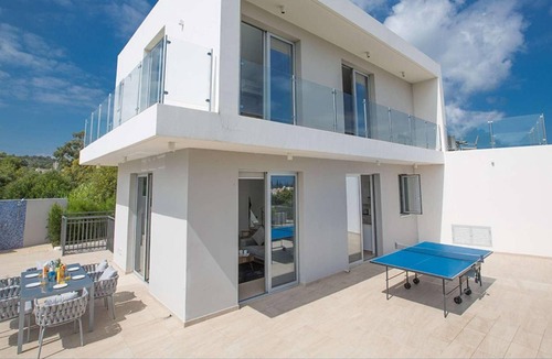 Protaras Villa | Lovely villa perfect for families, great location
