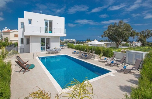 Protaras Villa | Lovely villa perfect for families, great location