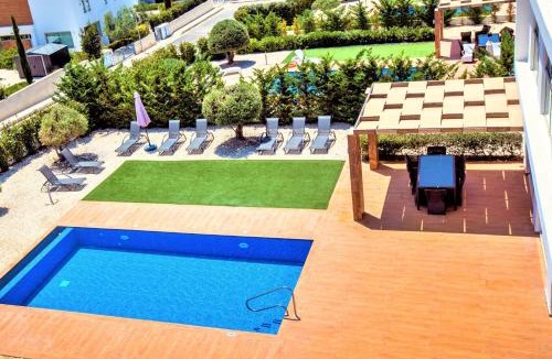 Peyia Town House | Luxuriöse Villa Mit Privatem Pool Und Whirlpool