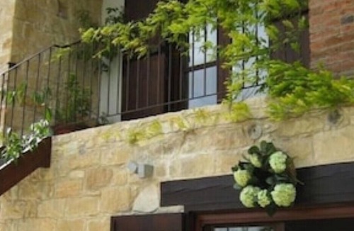 Vouni House | Luxurious 1 bed property in the mountain village of Vouni, with own private pool