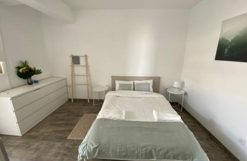 Skala Apartment | Luxurious Penthouse in Larnaca Center 300m From The Beach