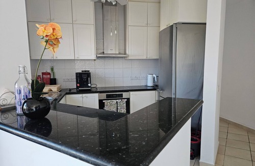 Paphos Apartment | Luxurious Penthouse with Spacious Terrace in Limnaria Gardens, Paphos