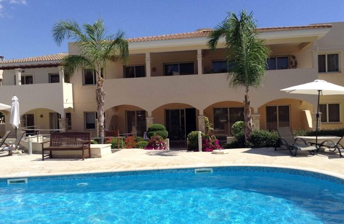 Mandria Apartment | Luxury 2 bedroom apartment, Mandria, Nr Paphos