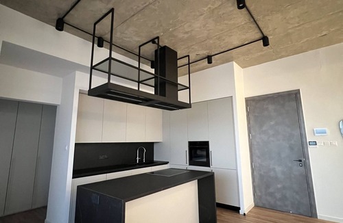 Dasoupolis Apartment | Luxury 2 bedroom penthouse near the city center! Pet-friendly!