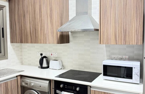 Larnaca City Centre Apartment | Luxury 2BR Apartment · 1 min to Beach