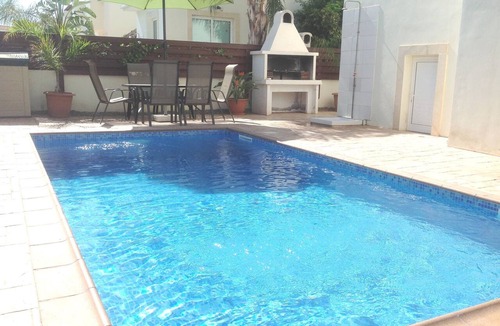Pernera Villa | Luxury 3 bed villa with PRIVATE POOL, 30 mbs WIFI, fabulous location
