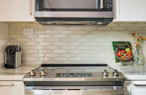Richmond District Apartment | Luxury 3BR Flat near Golden Gate Park & Presidio
