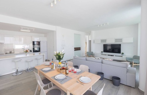 Protaras Cottage | Luxury 5 Star Cottage – Prime Protaras 1047