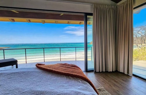 San Juan del Sur House | Luxury Beachfront Villa: Pool/Gym/WIFI