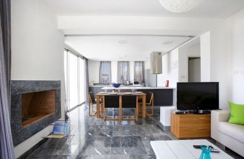 Paphos Villa | Luxury Cyprus Villa Aqua Villa Private Pool Sea View