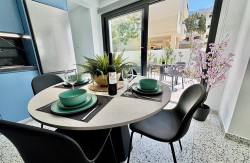 Paphos Apartment | Luxury Two Room Aparment with Terrace 200 Meter to the Sea