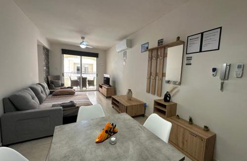 Tersefanou Apartment | Majestic Gardens 10 minutes from Larnaka Airport