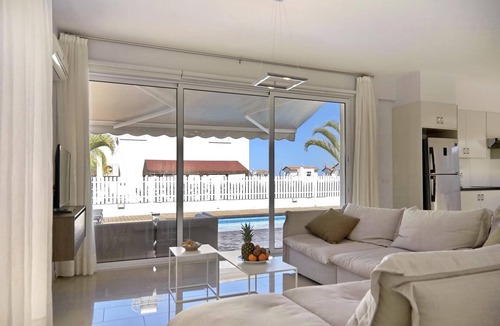 Paralimni Villa | Μake you feel at home. Quite location deal for Family