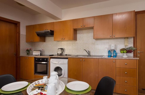 Larnaca City Centre Apartment | Mama Seaside Apartment