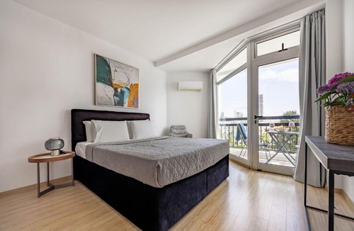 Agios Tychon Apartment | Marathon Beach Apartment - Sea View, Shared Pool