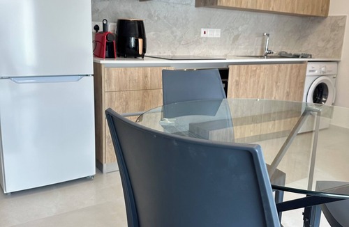 Egkomi Apartment | “Mari” Cozy Stay Near UNIC&Medical School