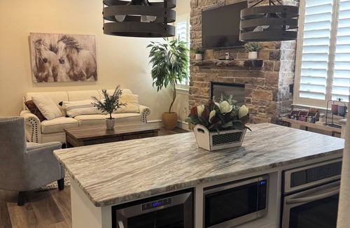 Denison Condo | Marr Building South Condominium, Main Street, Downtown Denison, Denison, TX