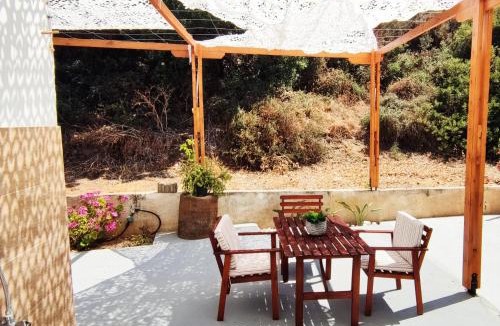 Latsi Apartment | Mediterranean Seaside Authentic Beach House