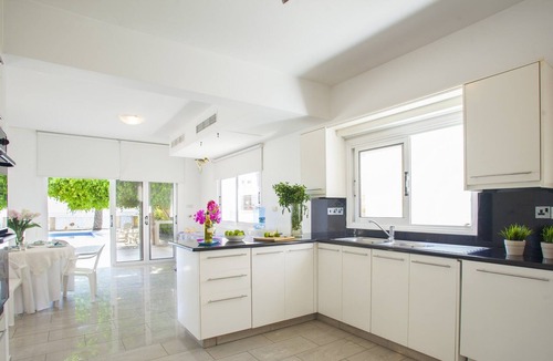 Larnaca Villa | Meneou Beachfront Villa Sunset