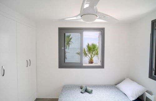 Meneou House | Meneou Blu Beach House*