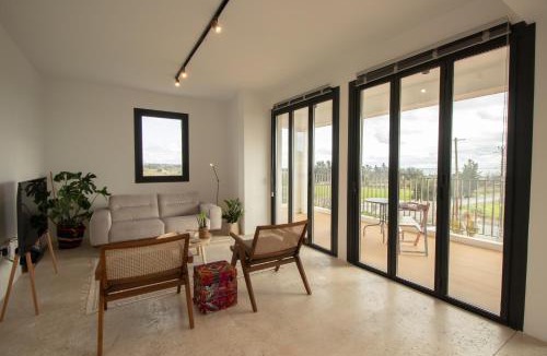Peyia Town House | mhouse44