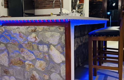 Jinotega House | Mil flores de Palsila es una cabaña de montaña con temperaturas de 18-24 grados.