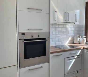 Agios Tychon Apartment | Modern 1 bedroom sea view beach apartment