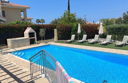 Latchi Villa | Modern 3 bed, 2 bath villa in Latchi with large private heated swimming pool