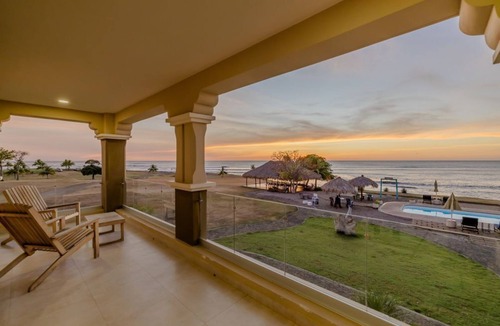 San Diego Condo | Modern Coastal Retreat in Gran Pacifica