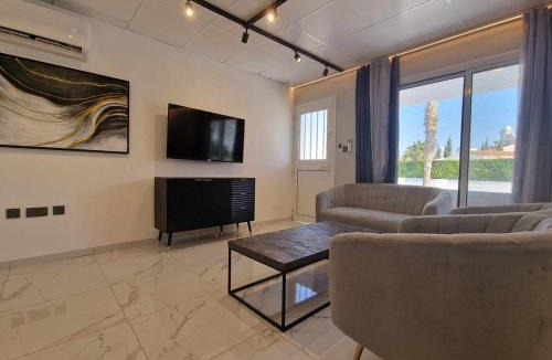 Oroklini House | Modern House in Touristic Pyla - Oroklini!