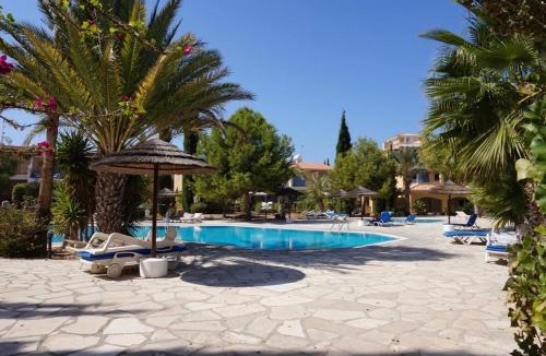 Paphos Apartment | Modern Sea View apartment Regina Gardens