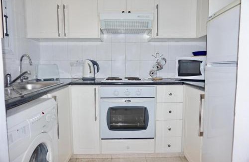 Paphos Apartment | Modern Sea View apartment Regina Gardens
