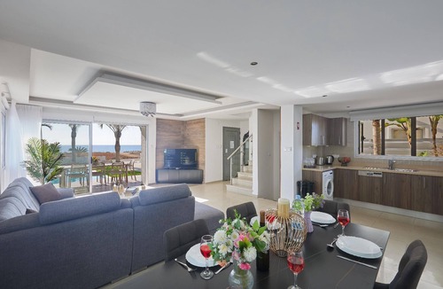 Ayia Thekla House | Modern, spacious holiday villa
