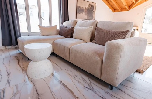 Larnaca Apartment | Modern Studio Loft in Central Larnaca with WiFi