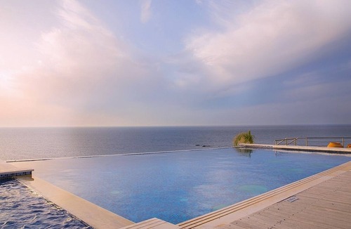 Latchi Villa | Modern Stylish 4-Bedroom Villa, Private Pool and Spectacular Sea Views, Direct Access to the Beach!