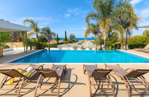 Polis Villa | Modern villa, perfect for large families