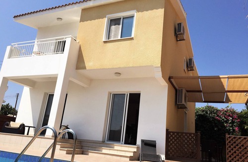 Emba Villa | Modern Villa with Secluded Private Pool and high speed wi-fi access