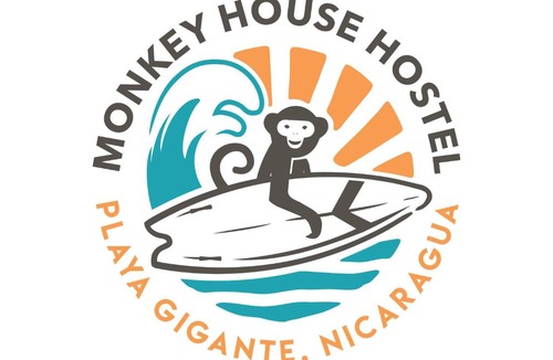 El Gigante Hostel | Monkey House Hostel