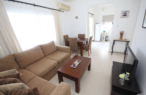 Karsiyaka House | Mountain View Apartment