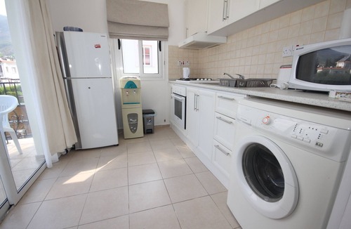 Kyrenia District Apartment | Mountain View Rooftop Apartment