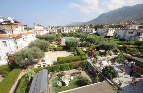 Kyrenia District Apartment | Mountain View Rooftop Apartment